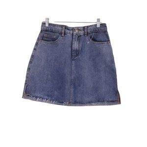 Mi‎ Ami denim Mini skirt size Medium raw hem 80s cut mid wash